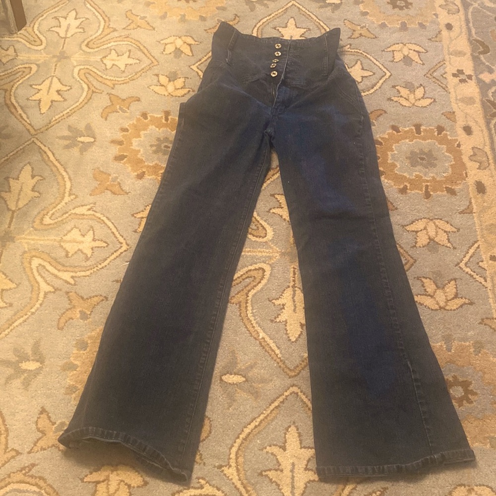 Vintage Phat Farm Jeans size 9 high waisted $50